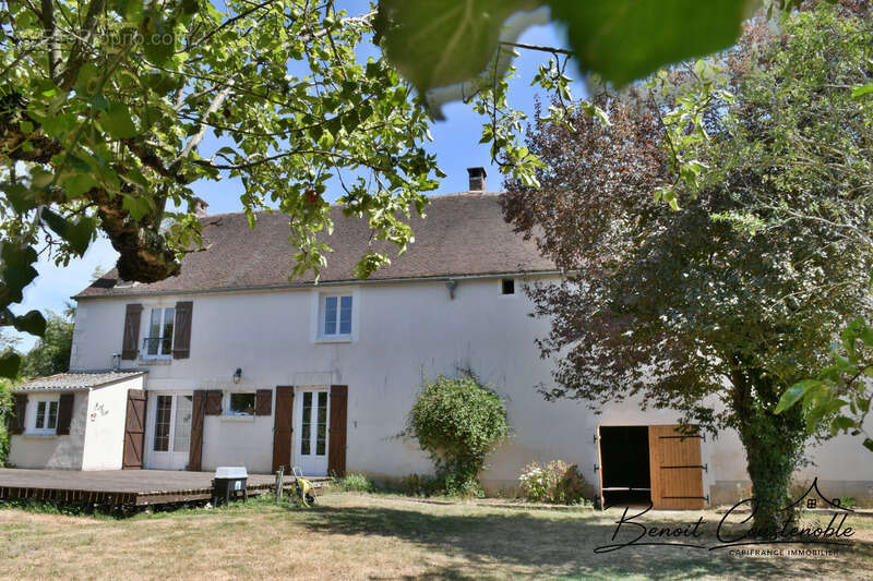 Maison à AUXERRE