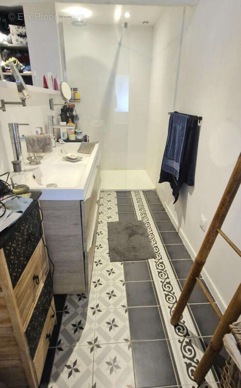 Maison à vendre - Limite Yvetot - 228 m² - 5 chambres - Gîte indépendant et piscine - photo 9