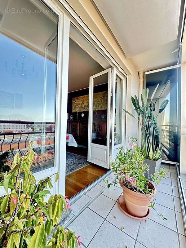 Appartement à LYON-3E