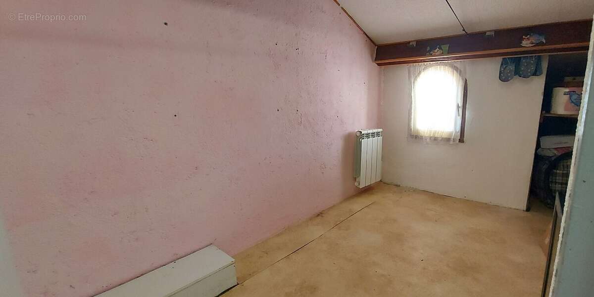 UNIQUEMENT chez Santoni, jolie maison de type T5 avec stationnement proche plage - photo 8