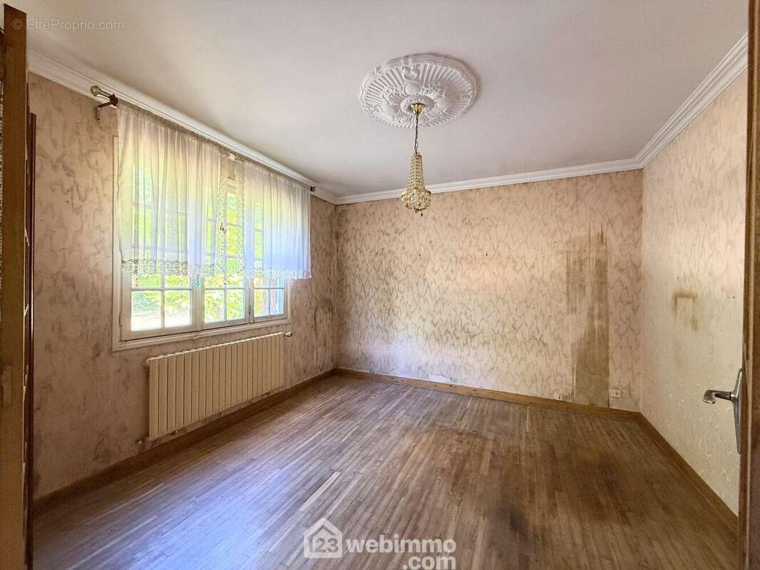 Maison 97 m² à Tredrez-Locquemeau  - photo 9