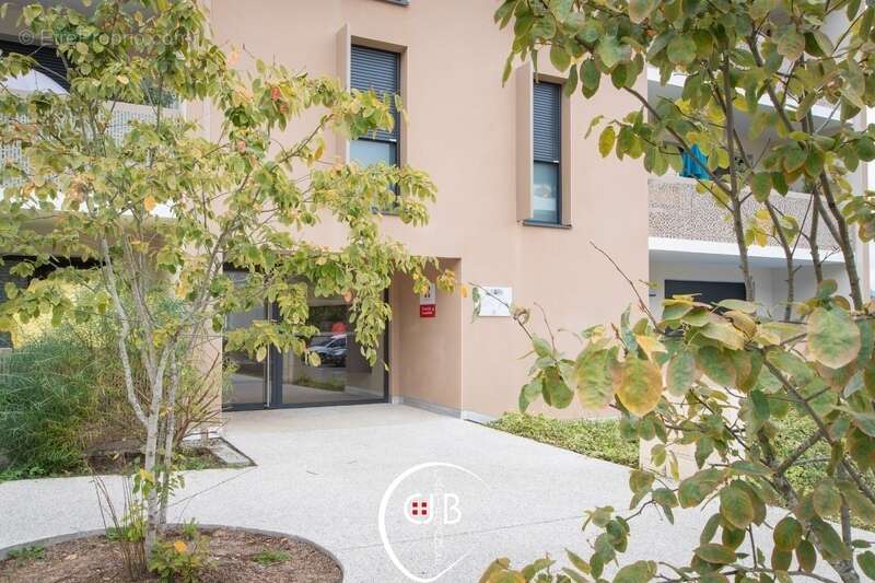 Appartement à BASSENS