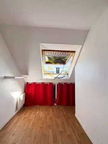 Maison à FONTENAY-LE-FLEURY