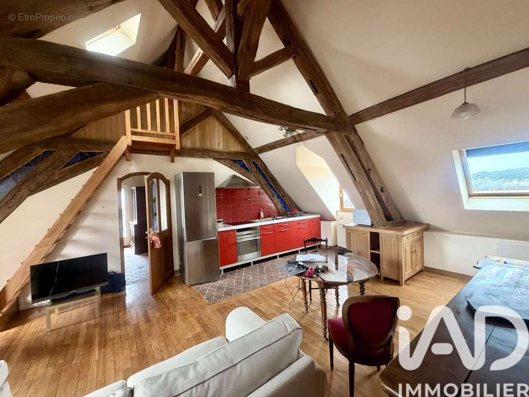 Appartement 62 m² à Sens  - photo 3