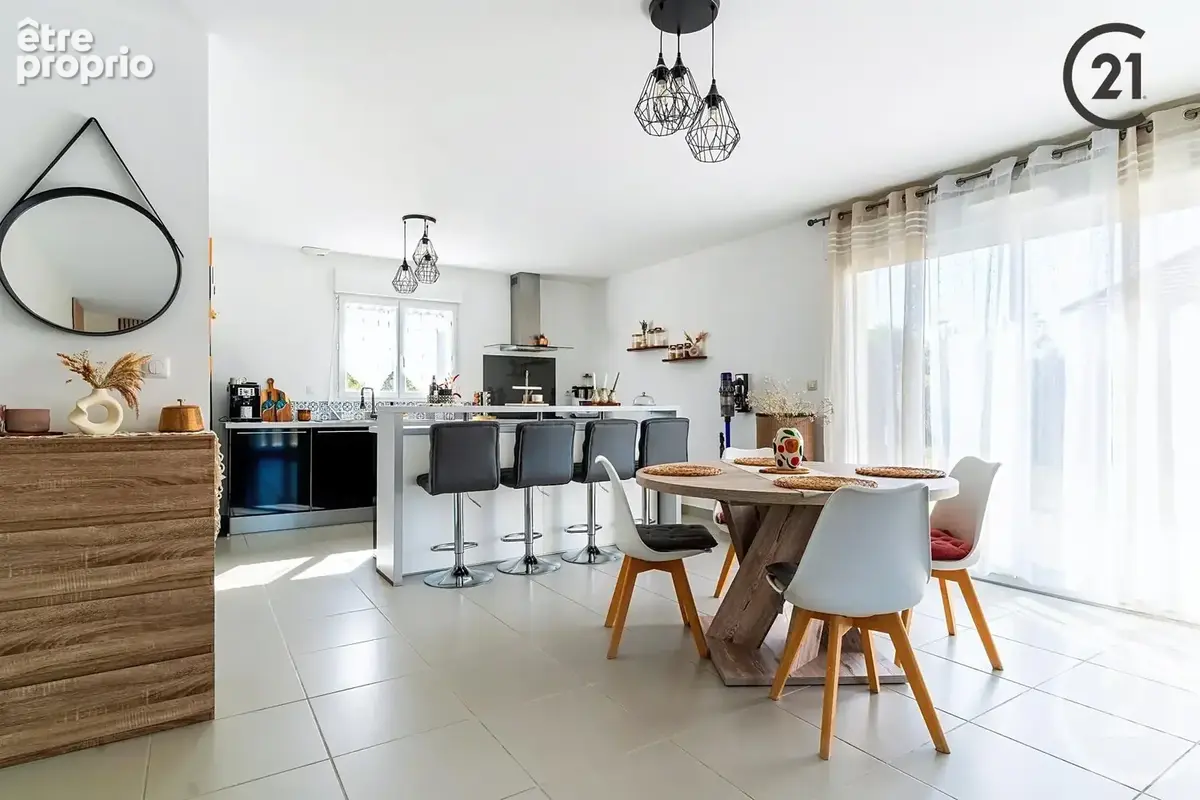 Maison 5 pièces 109 m² à vendre à Villefargeau (89240) - photo 5