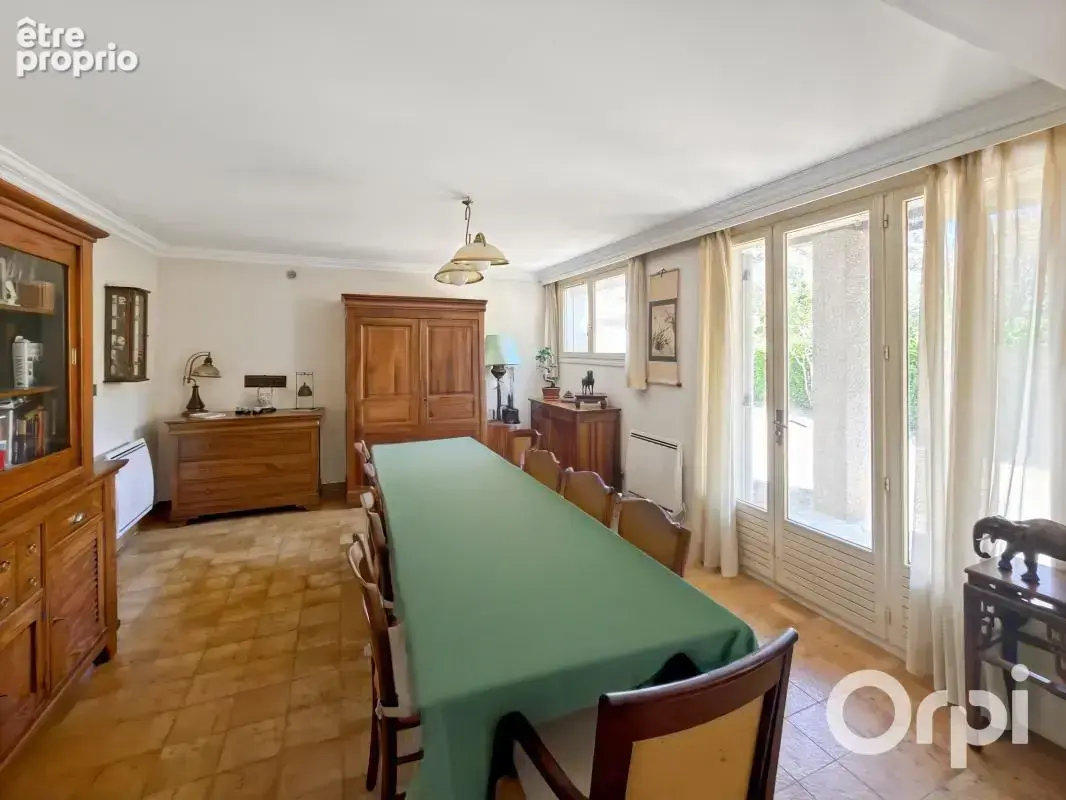 Saint-Péray — Maison familiale de 142 m² avec grand terrain - photo 6