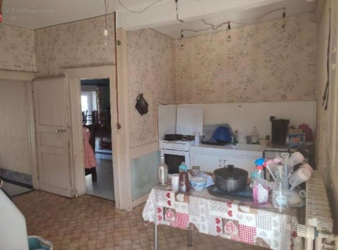 Maison 76 m² à Bais  - photo 5