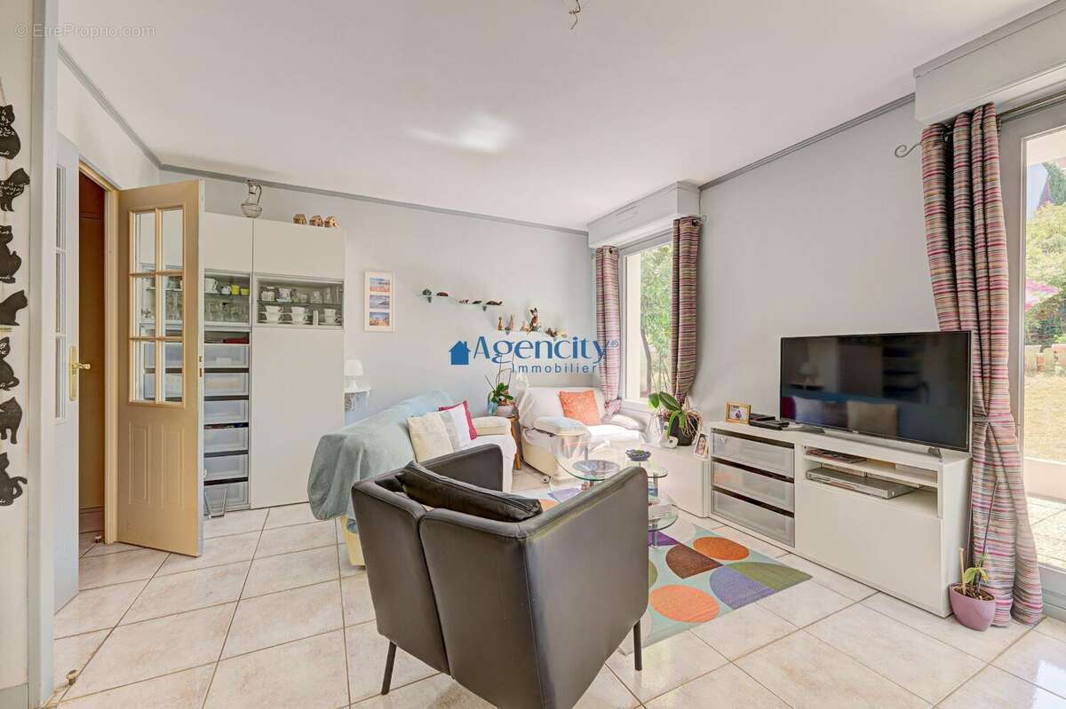 Appartement 49 m² à Noisy-Le-Grand  - photo 5