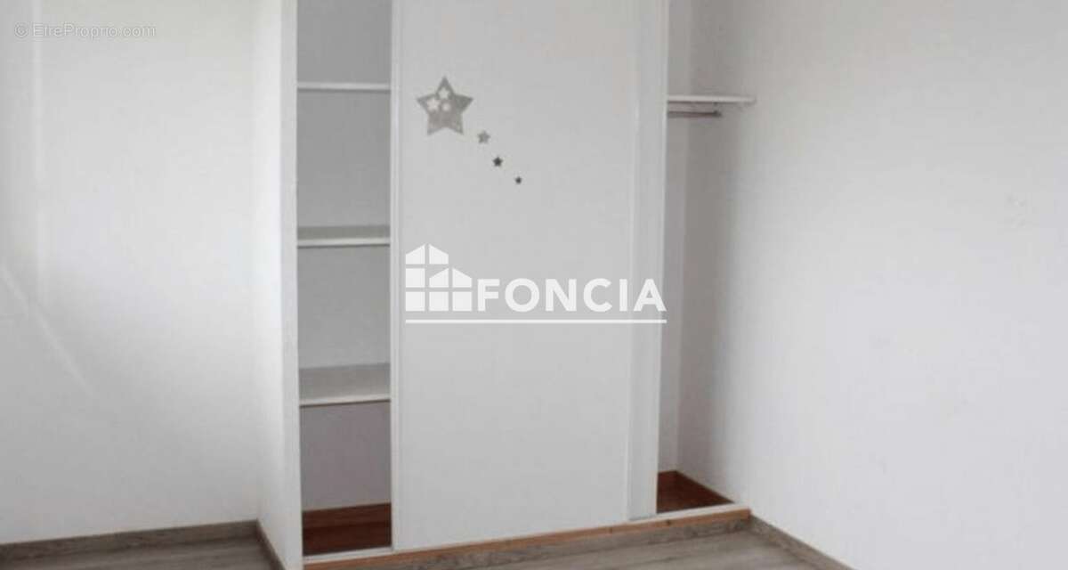 Maison à SAINT-GEORGES-DES-GROSEILLERS