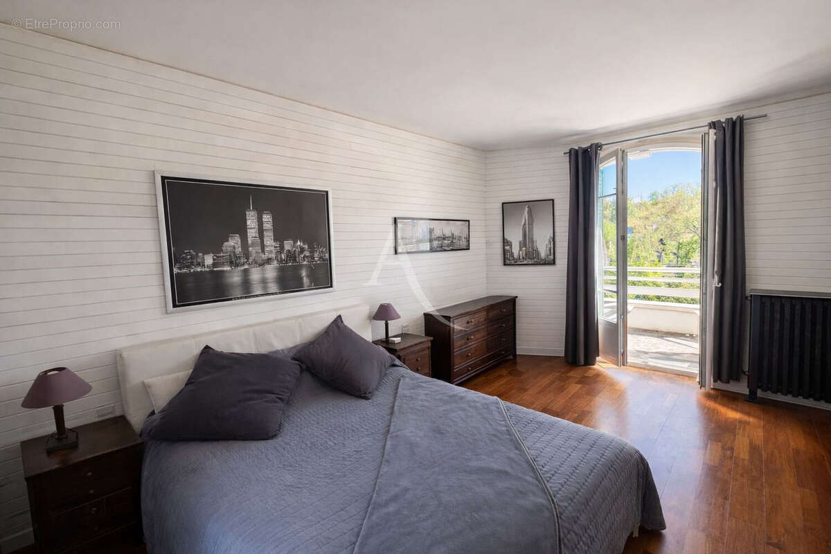 Maison à LE PERREUX-SUR-MARNE