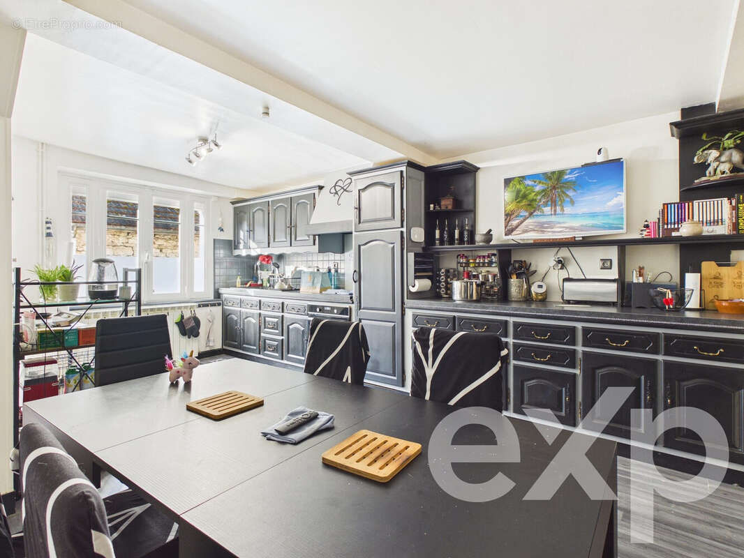 Maison à MUSSY-SUR-SEINE