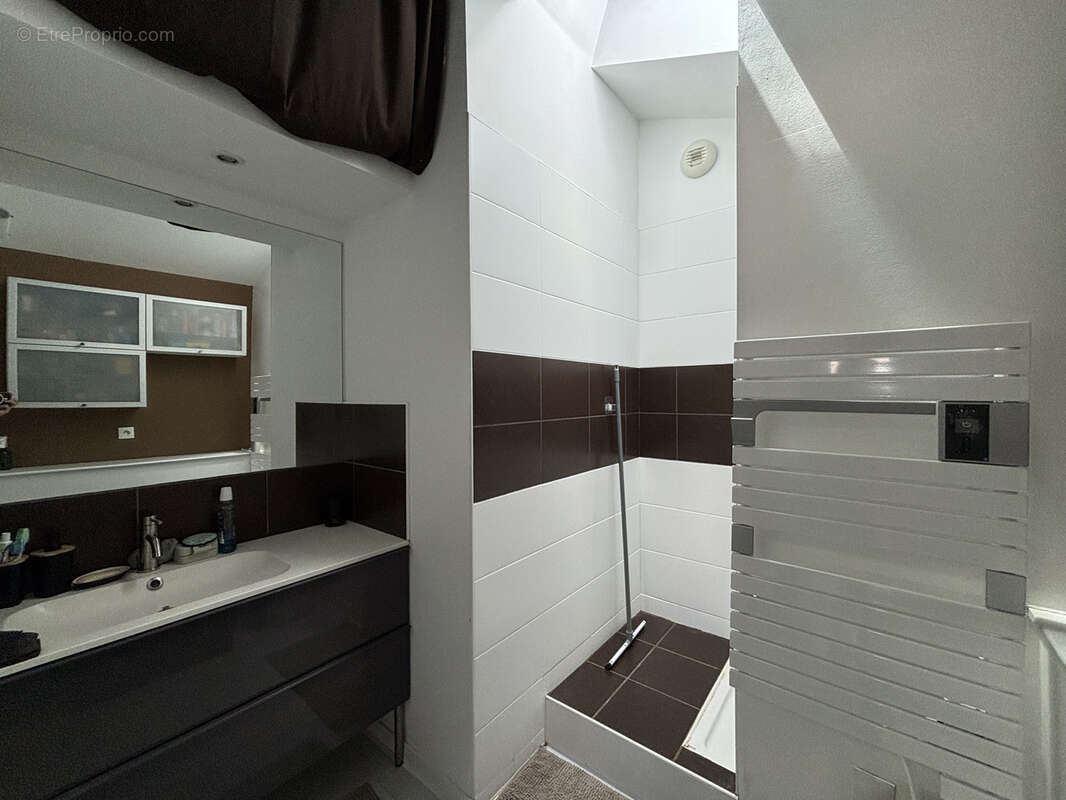 Appartement duplex T4 de 112 m2 avec garage à Davézieux - photo 5