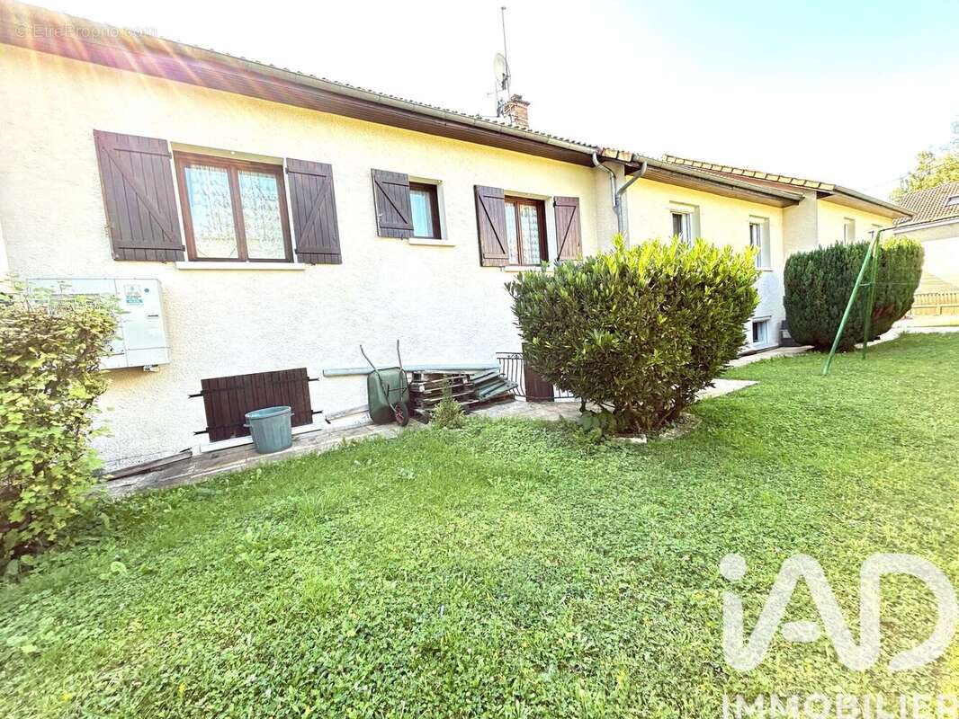 Photo 2 - Maison à FOULAIN