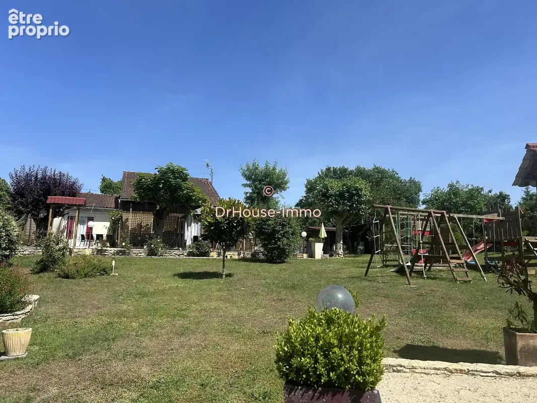 Maison 11 pièces 220 m² à vendre à Saint-Crepin-Et-Carlucet (24590) - photo 20