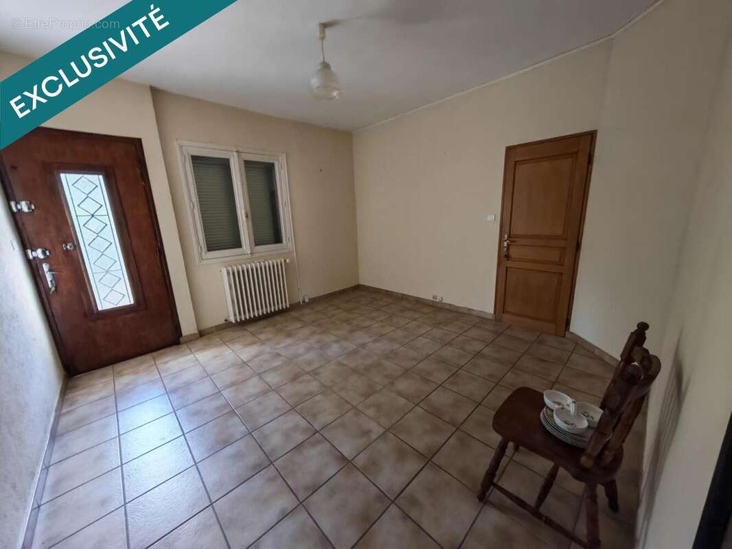 Photo 5 - Maison à CHATEAU-ARNOUX-SAINT-AUBAN