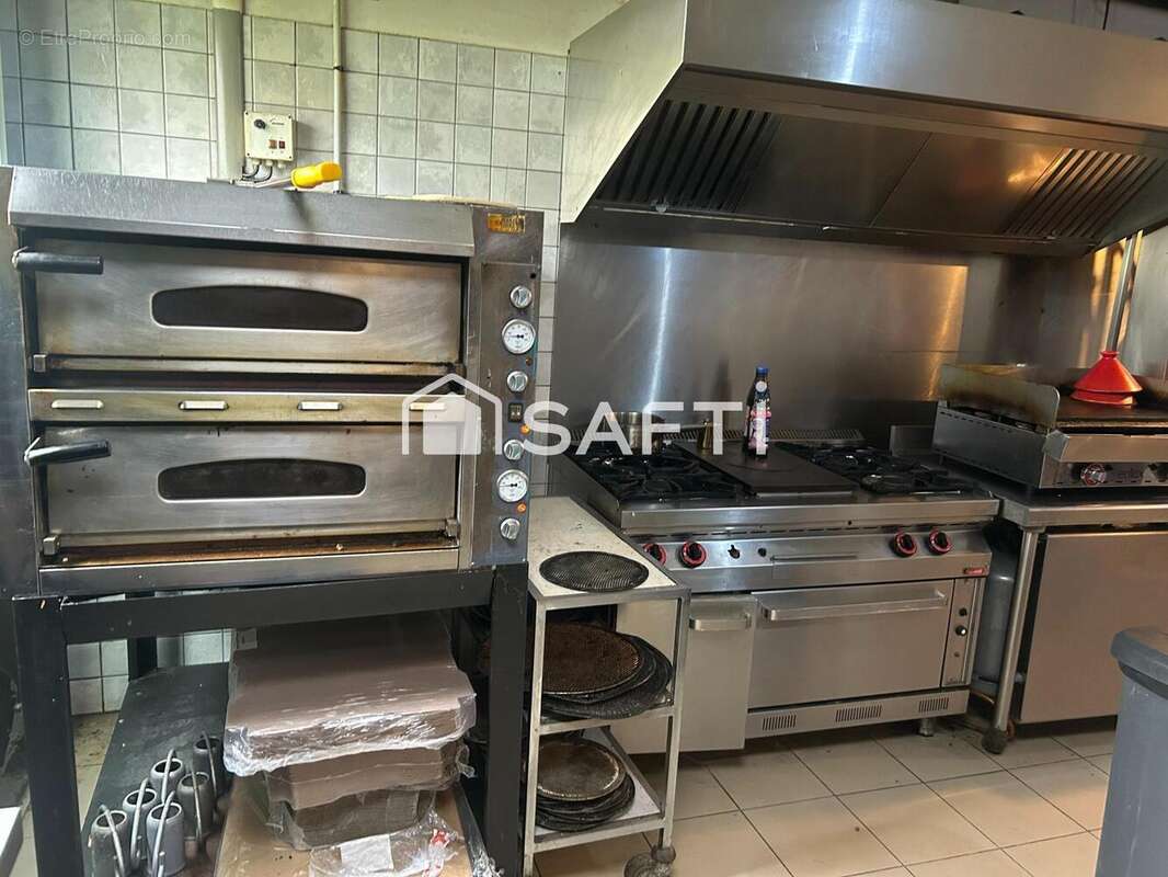 Photo 4 - Commerce à OSNY