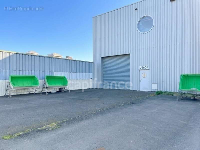 Commerce à CHEVANCEAUX