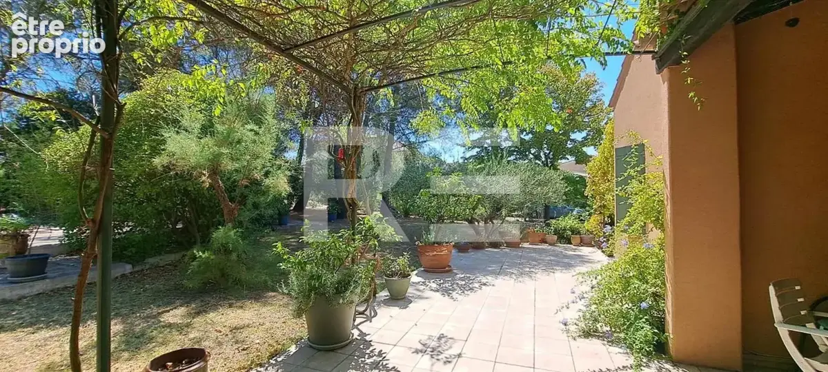 VENTE d'une maison de 5 pièces (122 m²) à LANGLADE - photo 9