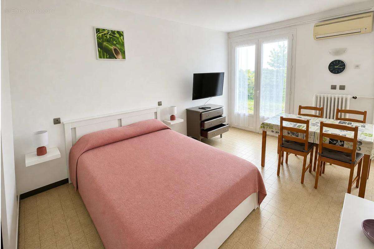 Appartement à CAZAUBON