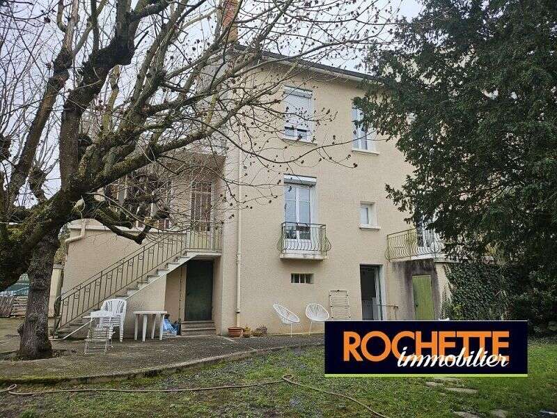 Maison à MONTROND-LES-BAINS