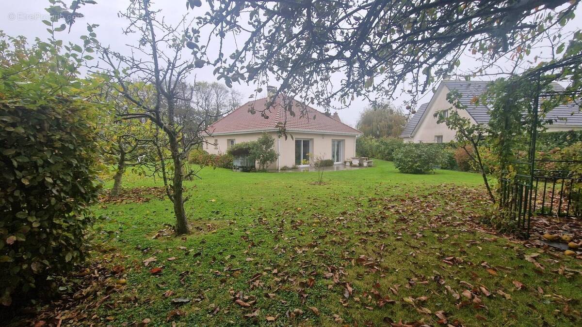 Maison à OCTEVILLE-SUR-MER