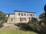 Photo 1 - Maison à SAINT-REMY