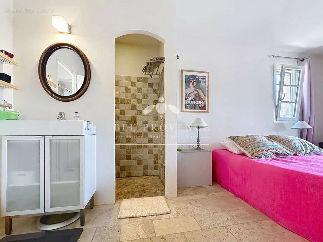 Maison de caractère avec piscine et maison d'amis, au calme - photo 24