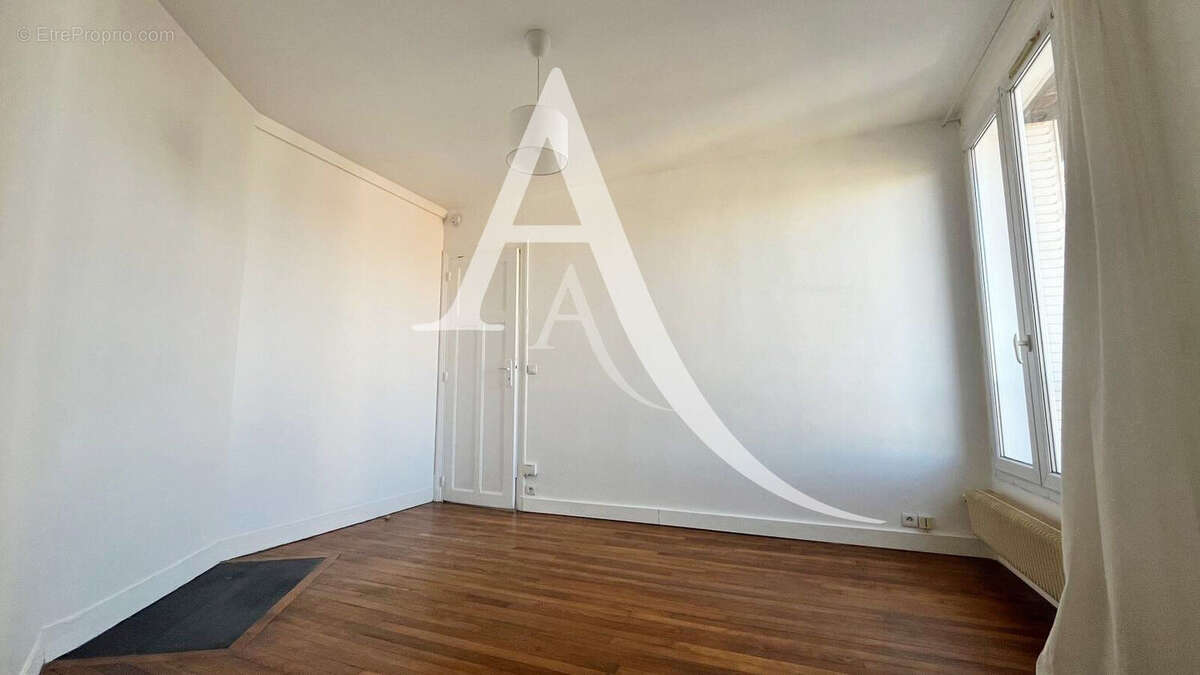 Appartement à NANTERRE