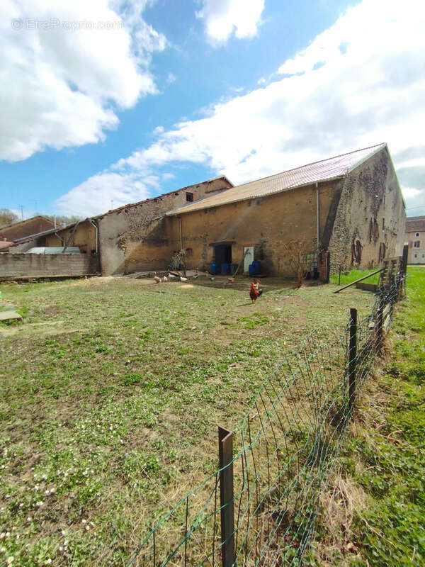 Maison à AUTREPIERRE