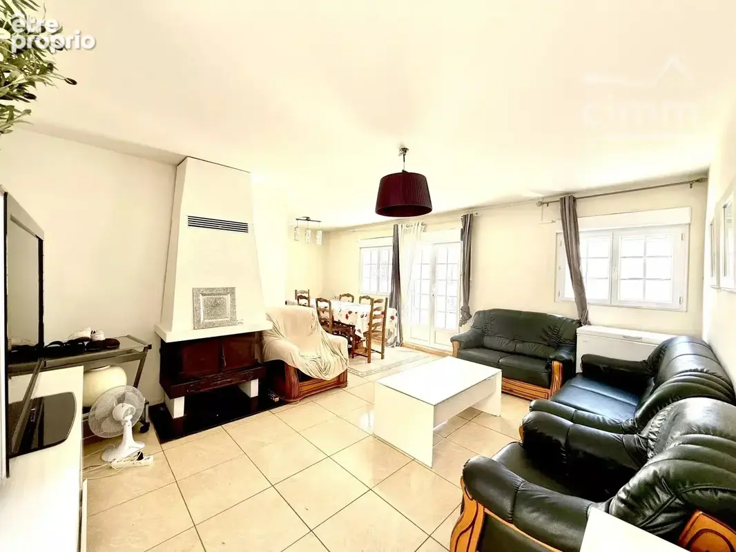 Maison t4 de 90 m² avec patio, garage et jardin - photo 2