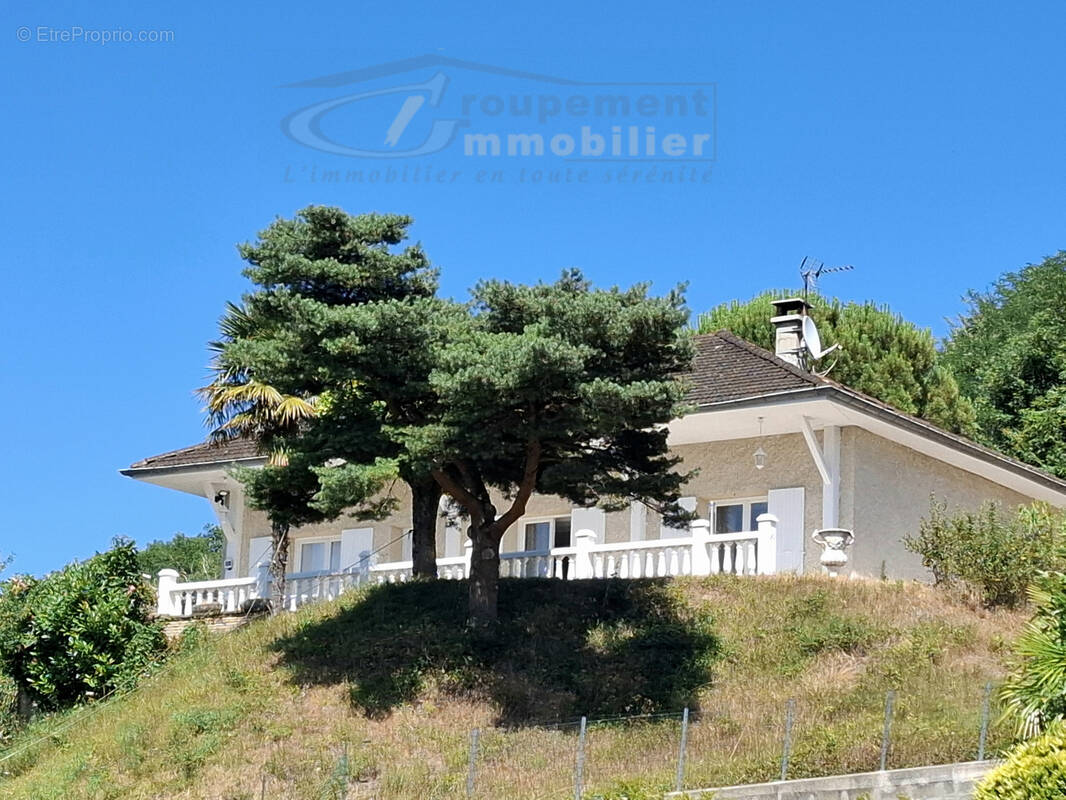 Maison à SAINT-VERAND