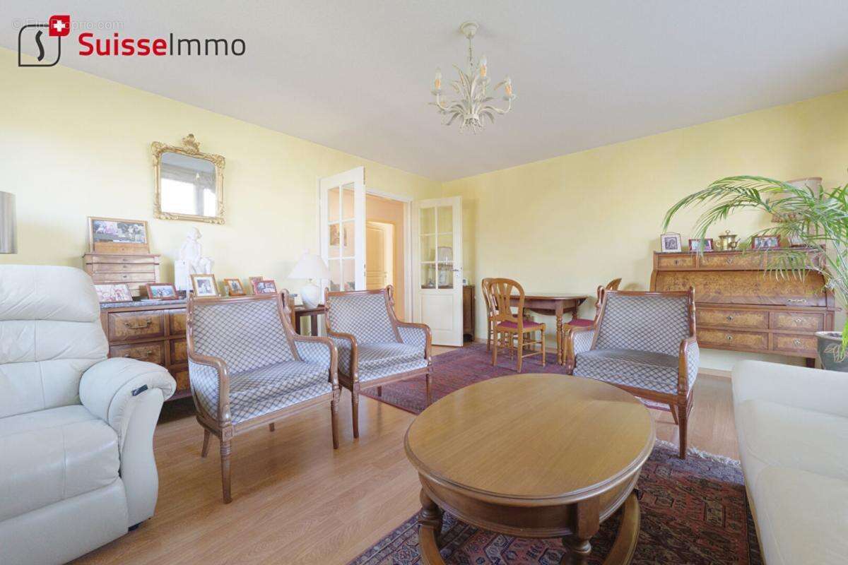 Appartement à AUDINCOURT
