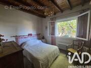 Photo 1 - Maison à ENTRAIGUES-SUR-LA-SORGUE