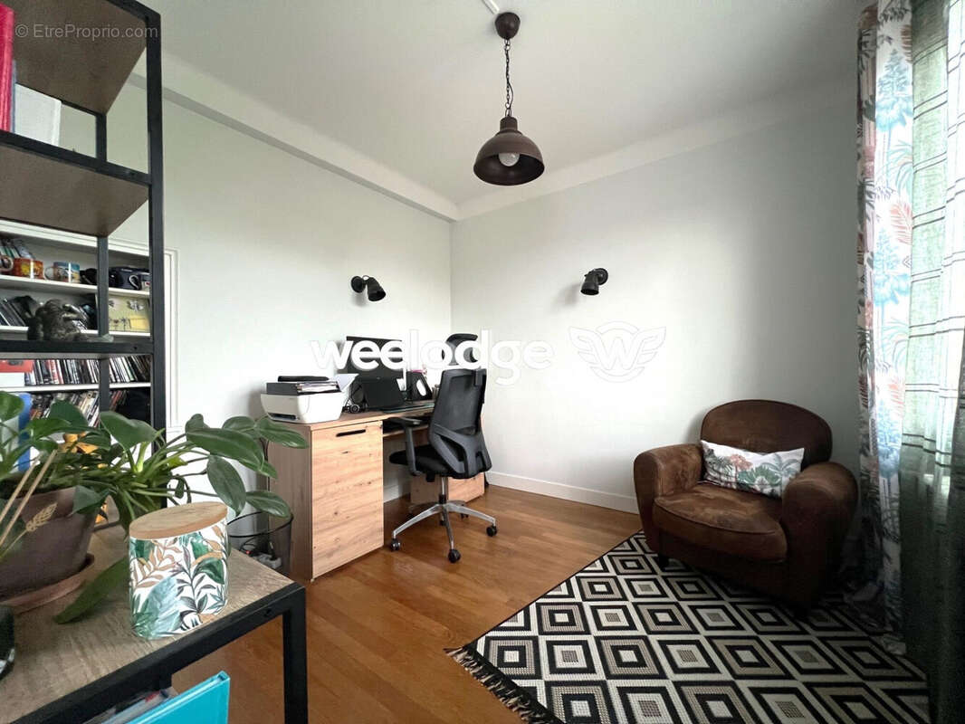 Maison 120 m² à Mantes-La-Ville  - photo 8