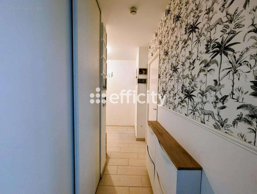 Appartement à ENGHIEN-LES-BAINS