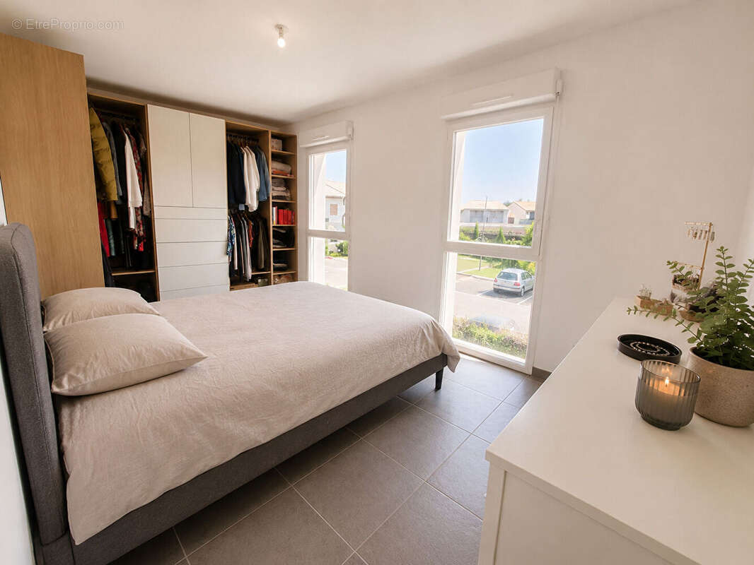 Appartement 3 pièces à vendre à Sénas - Exclusivité ERA ACTION IMMOBILIER 2 - photo 4