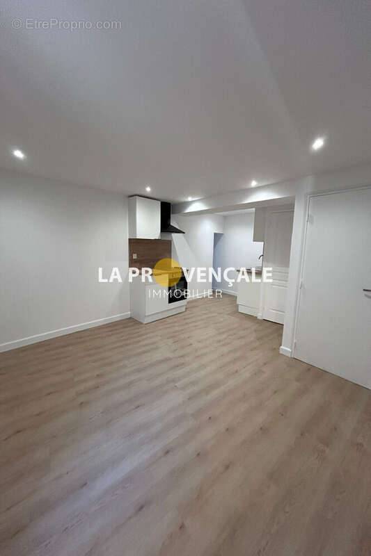 Appartement à TRETS