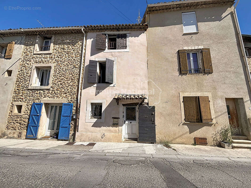 Maison de village Lauris  4 chambres - photo 14