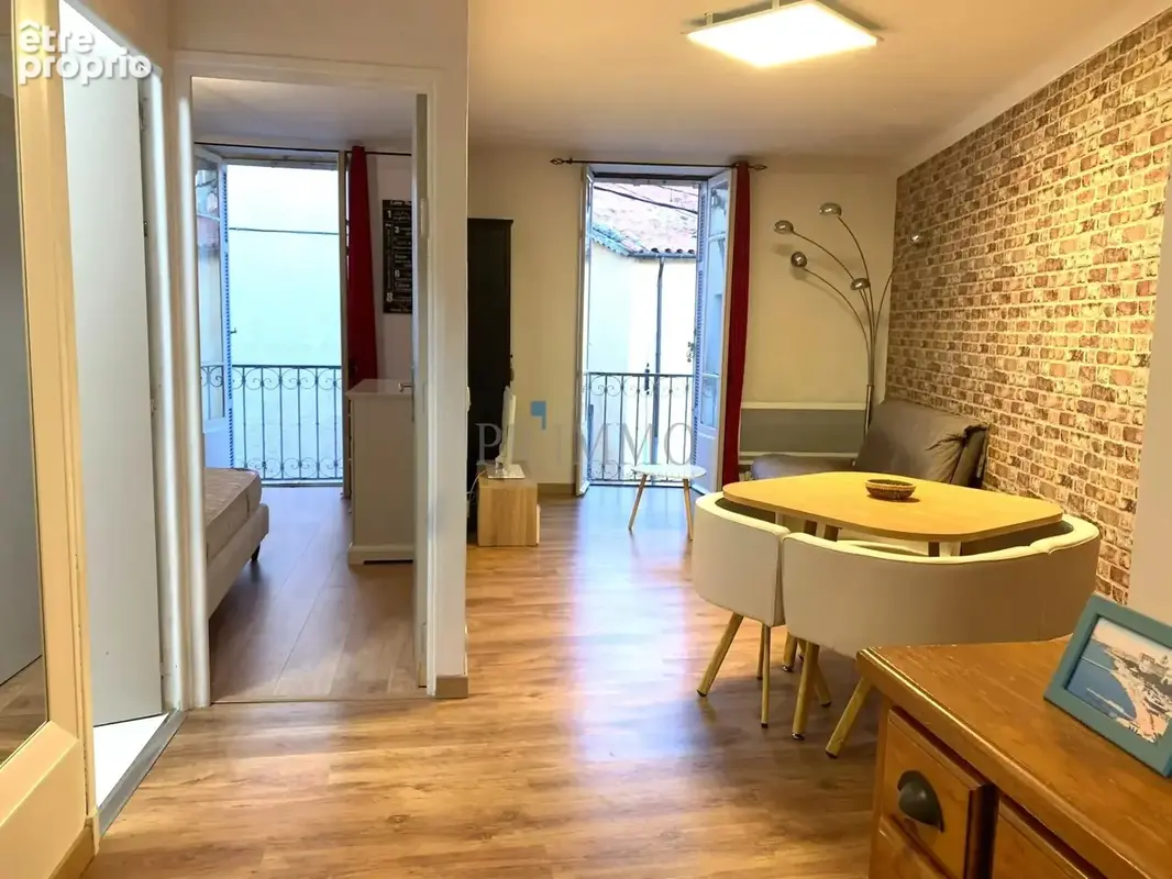 Fréjus Centre appartement T2/T3, 47.69 m2, premier étage, ve - photo 2