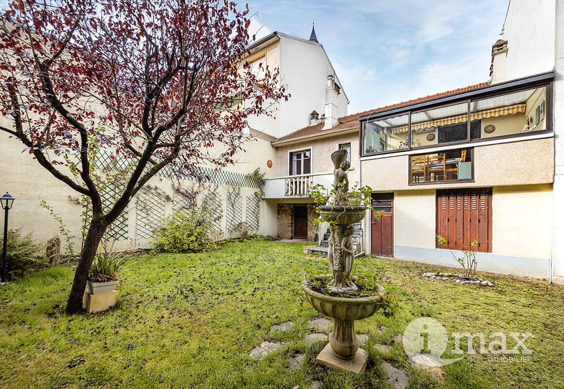 Maison à BOIS-COLOMBES