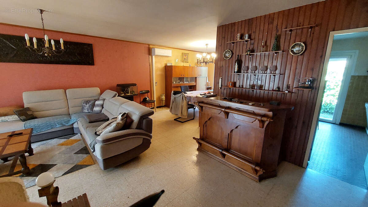 Maison à BOURG-SAINT-ANDEOL