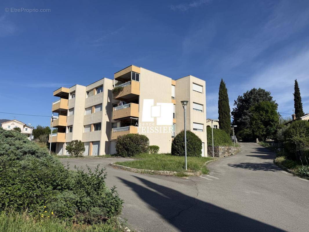 Appartement à LES VANS