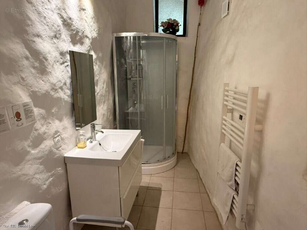 Propriété De Caractère Sur 2 Hectares Avec Deux Gîtes, Piscine Et Fort Potentiel De Développement - photo 34