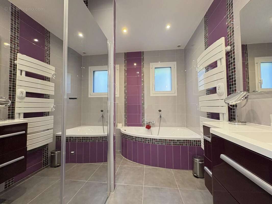 Maison à LE PLESSIS-TREVISE