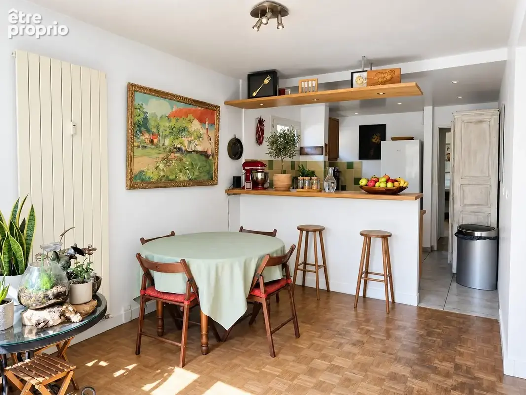 Appartement 97 m2 avec terrasse - moins de 10 minutes rer a - photo 3