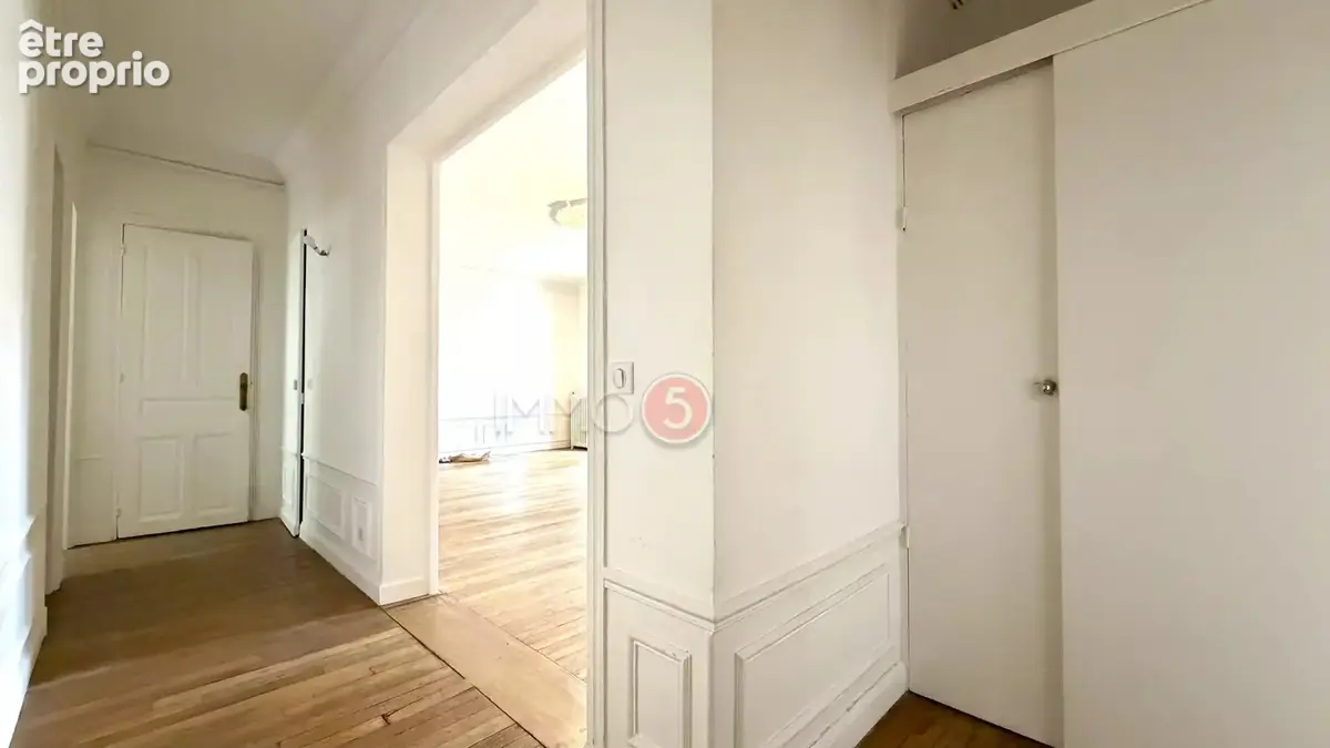 Appartement 4 pièces 92 m² à vendre à Le Raincy (93340) - photo 3