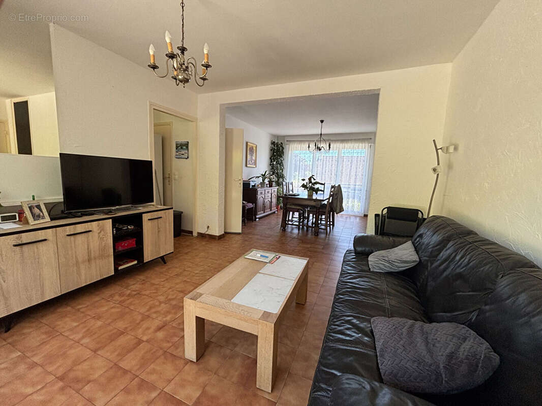 Appartement à SAINT-ETIENNE-AU-MONT