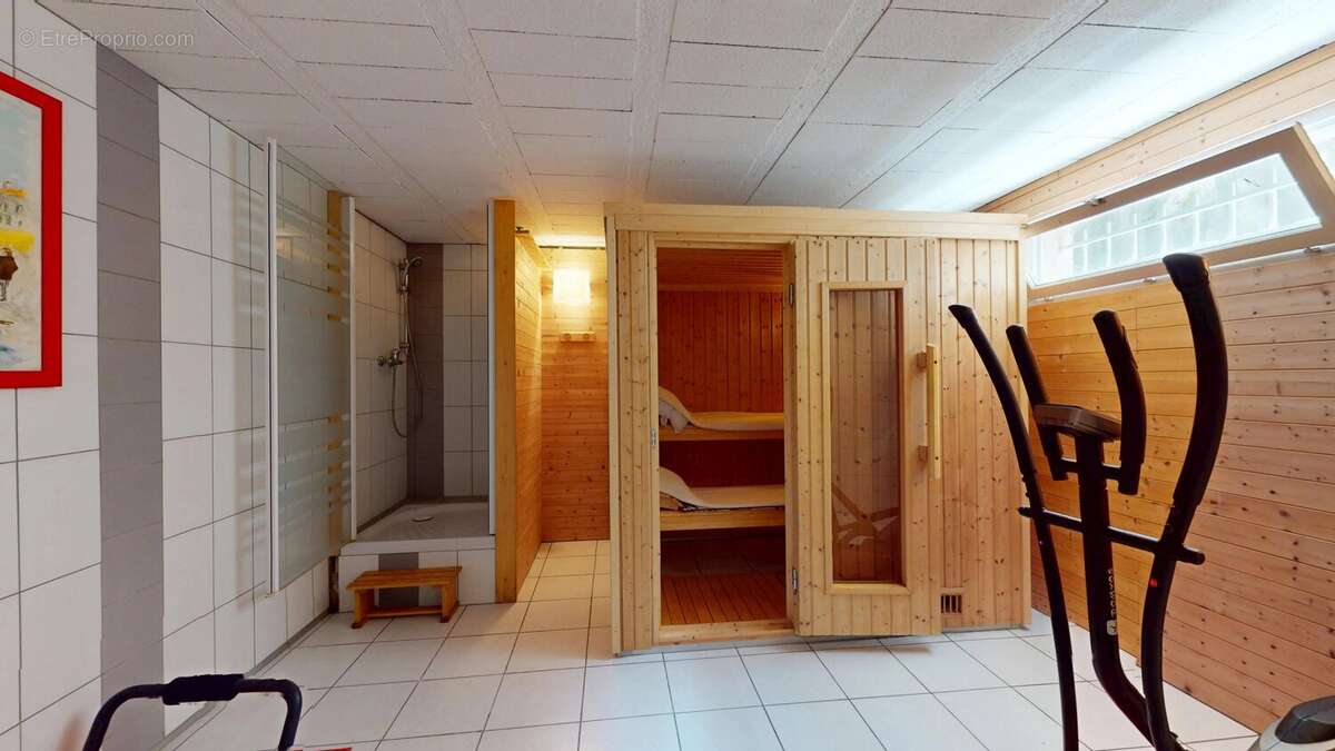 Maison à COUBRON
