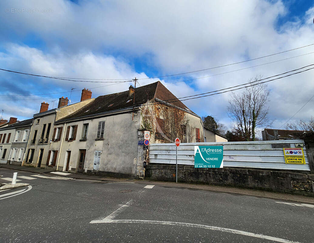 Maison à DOURDAN