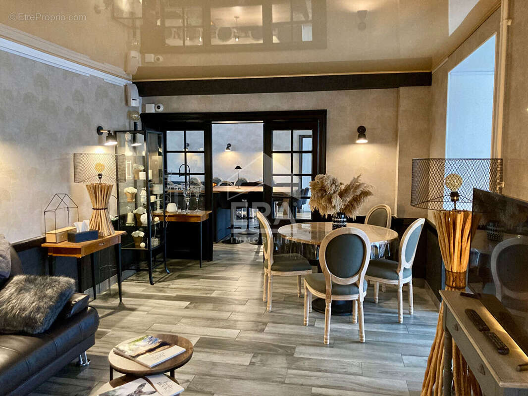 Maison à GRANDVILLERS